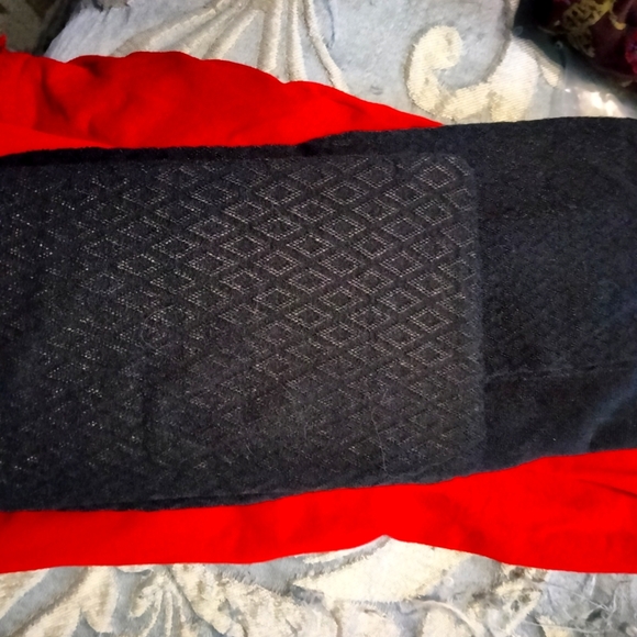 Ladies size small black patterned pantyhose - Picture 1 of 1